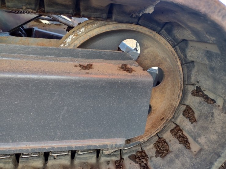 takeuchi-tb250-image-38