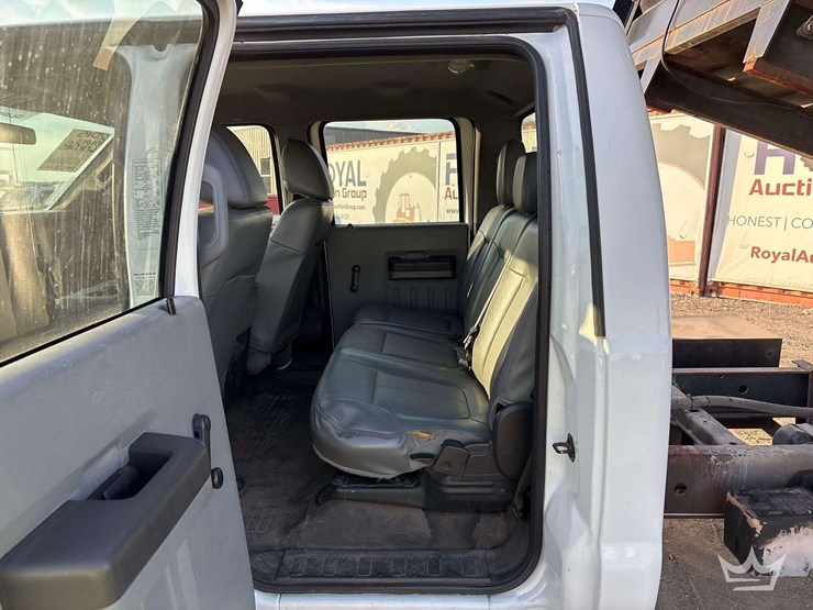 2015-godwin-184u-image-19