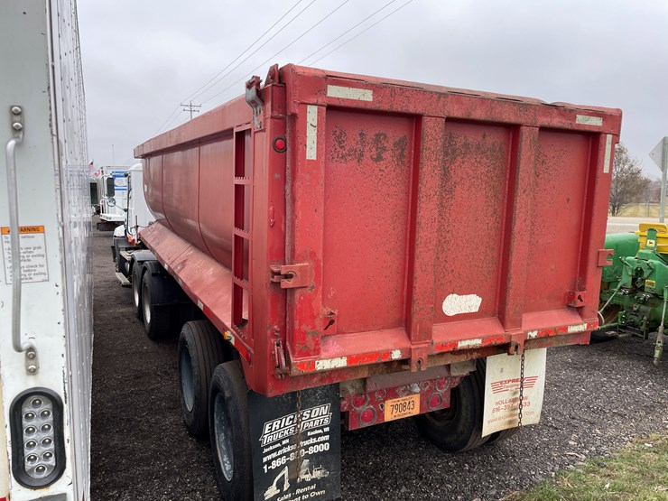 #1062-•-2002-hilbert-dump-trailer-(has-wi-title)-image-8