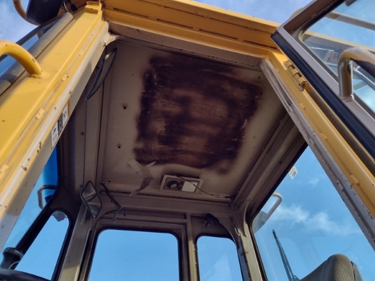 96-deere-644g-image-13