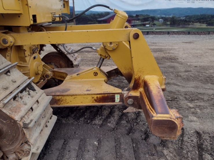 2004-caterpillar-d6r-xl-image-41