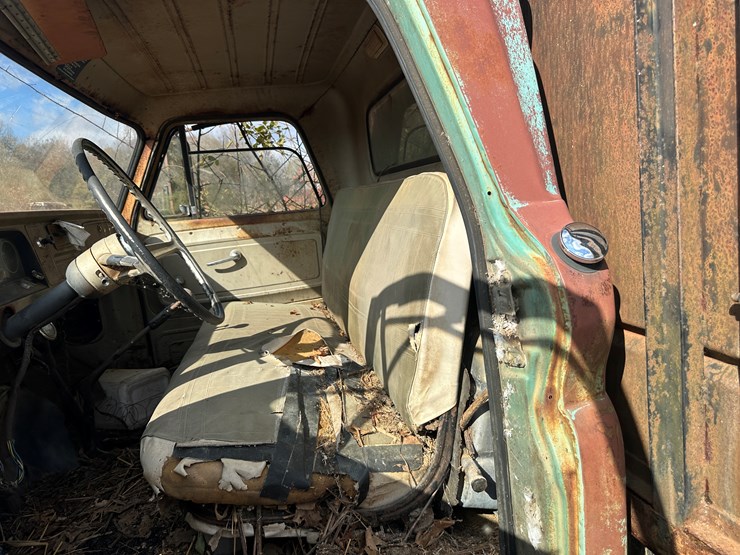 chevrolet-60-image-15