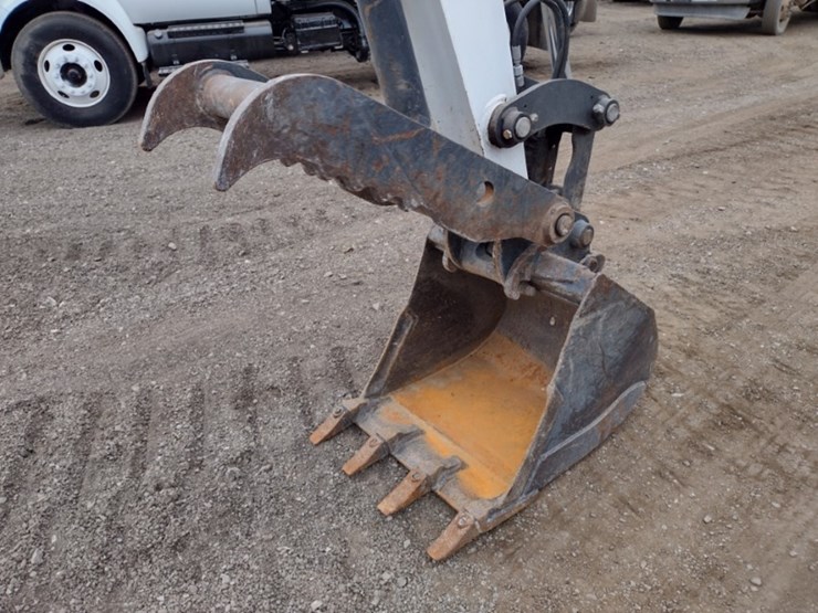 19-bobcat-e45-image-19