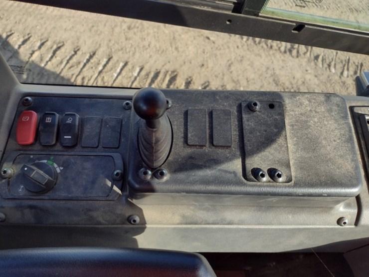 caterpillar-d3-image-11