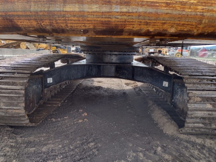 deere-250g-lc-image-42