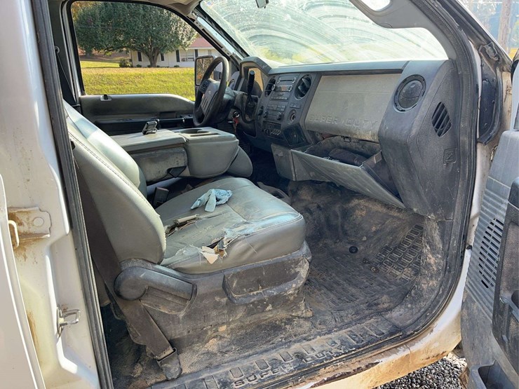 2012-ford-f350-image-15