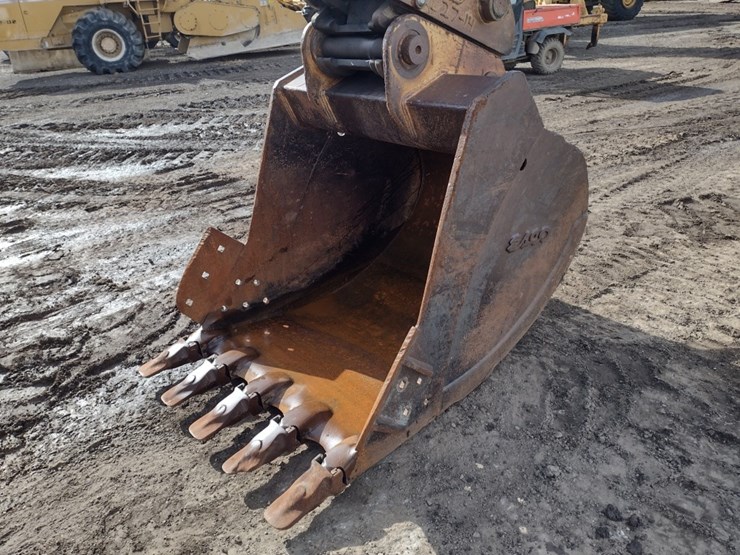 2006-hitachi-zx270-image-17