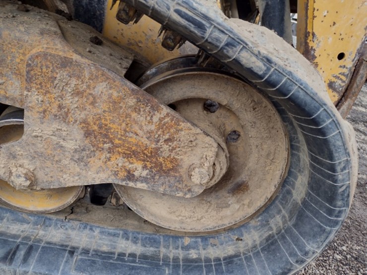 caterpillar-279c-image-22