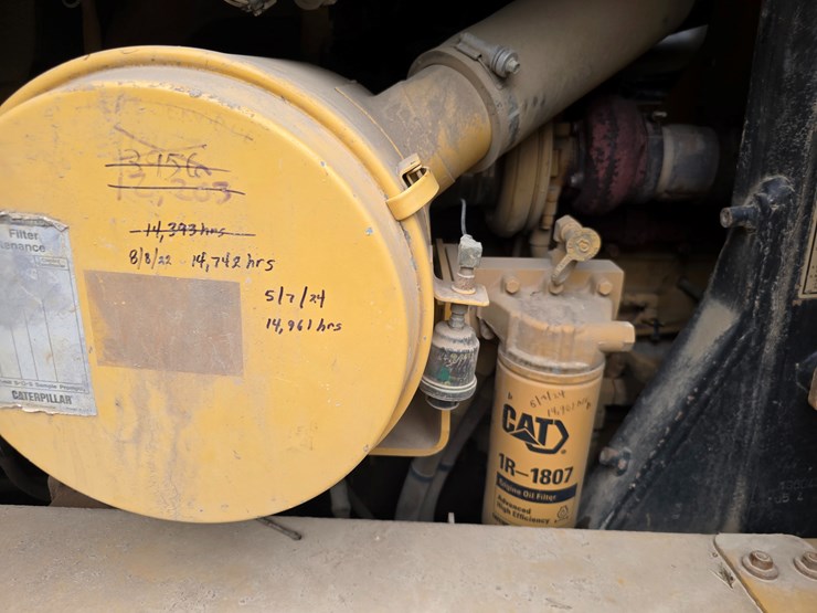 2004-caterpillar-963c-image-56