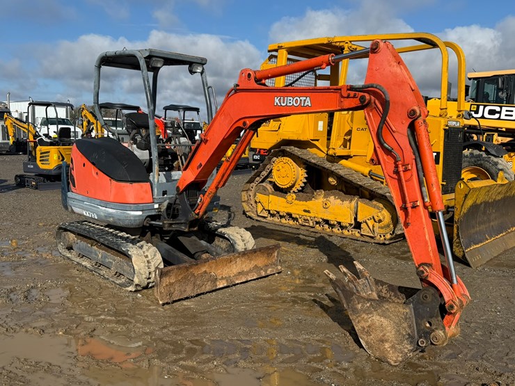 kubota-kx71-3-image-2