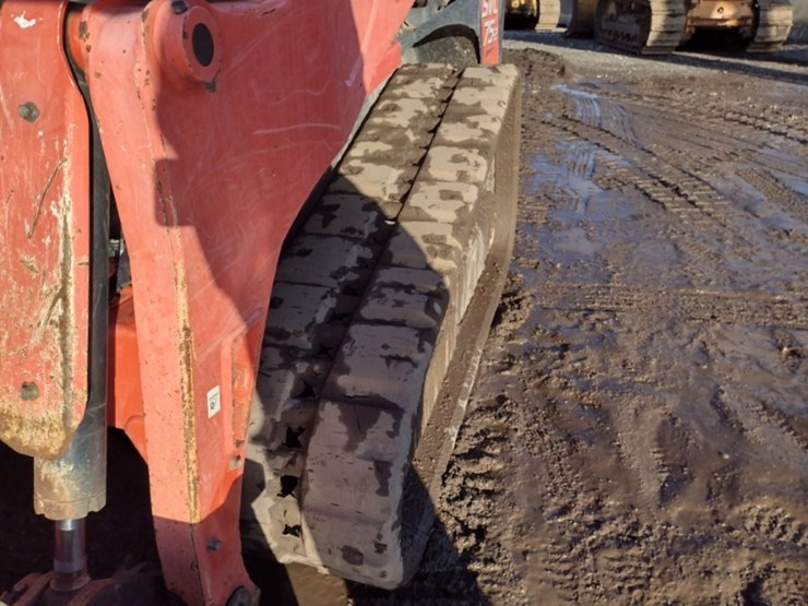 kubota-svl75-2-image-26