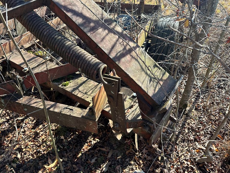 international-22-image-21