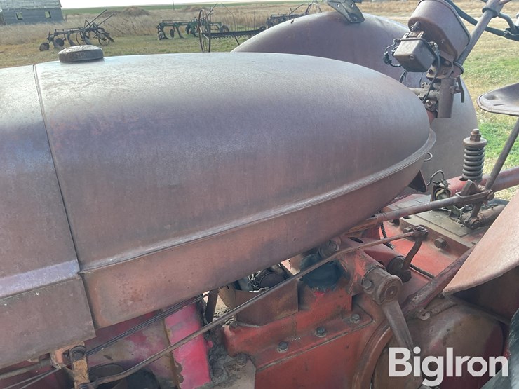 1951-international-w9-image-16