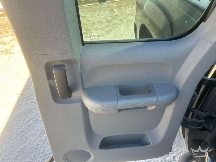 2008-gmc-sierra-1500-ext.-cab-pickup-truck-image-27