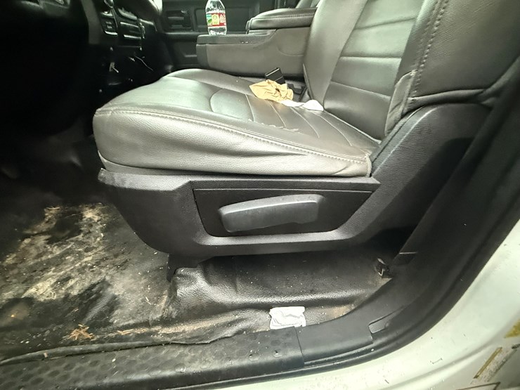 2019-dodge-1500-image-33