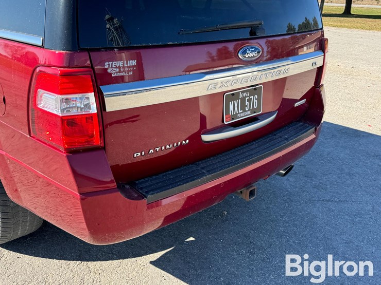 2015-ford-expedition-image-13