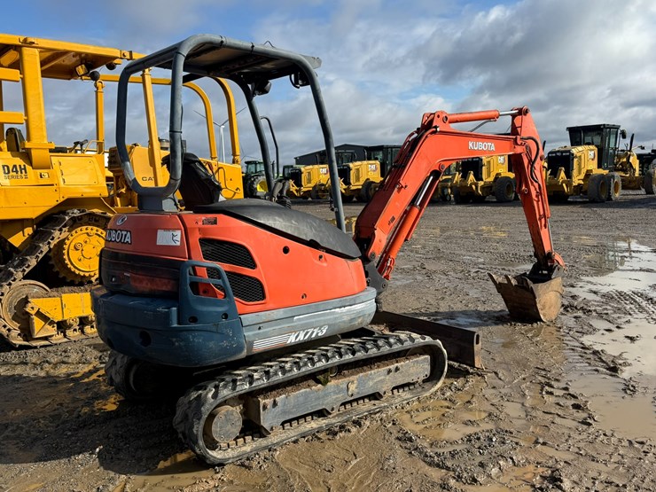 kubota-kx71-3-image-3