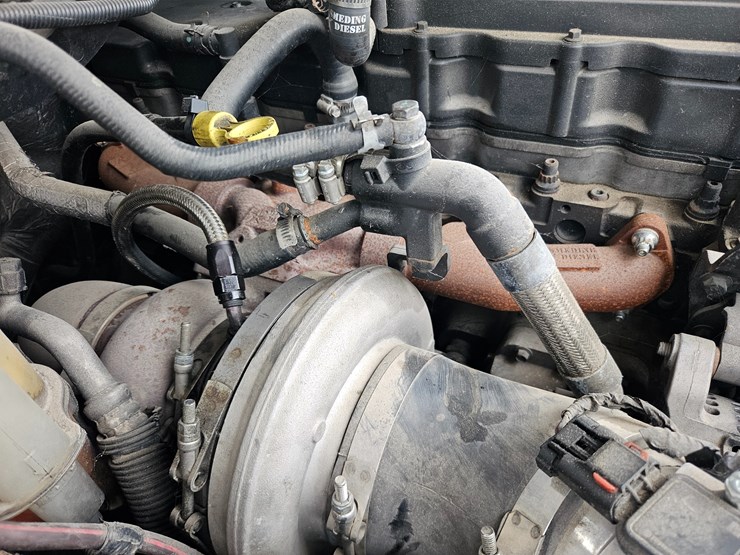 2014-dodge-2500-image-27