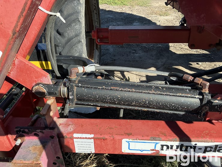 case-ih-2800-image-20