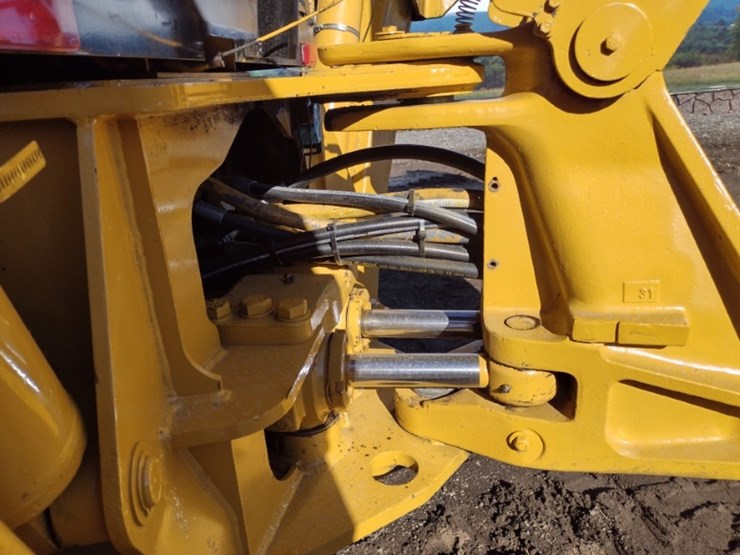 99-caterpillar-426c-image-27