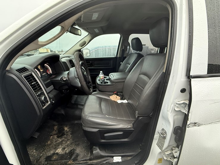 2019-dodge-1500-image-31