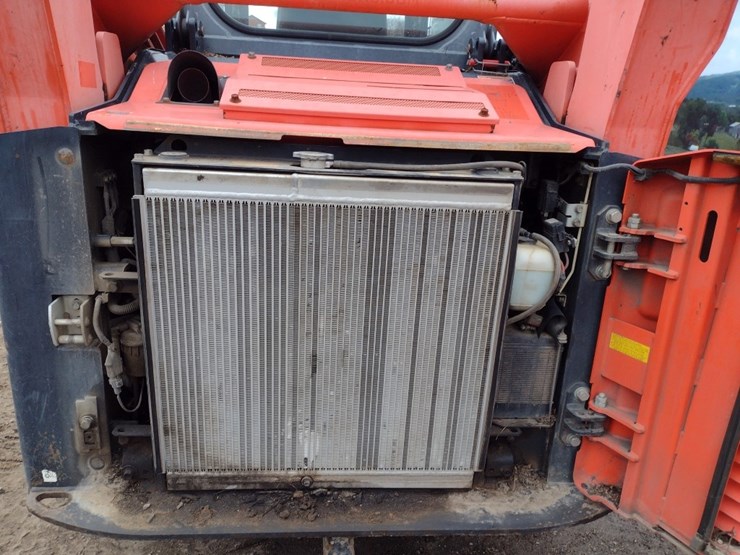 kubota-svl75-2-image-35