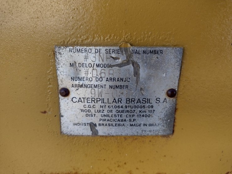 2004-caterpillar-d6r-xl-image-46