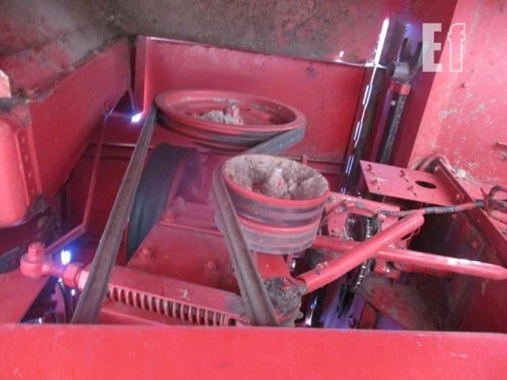case-ih-1688-image-11