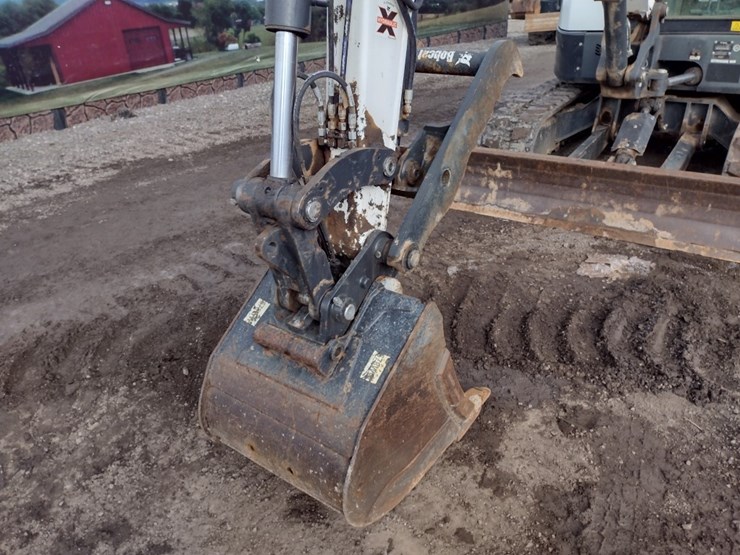 22-bobcat-e60-image-16