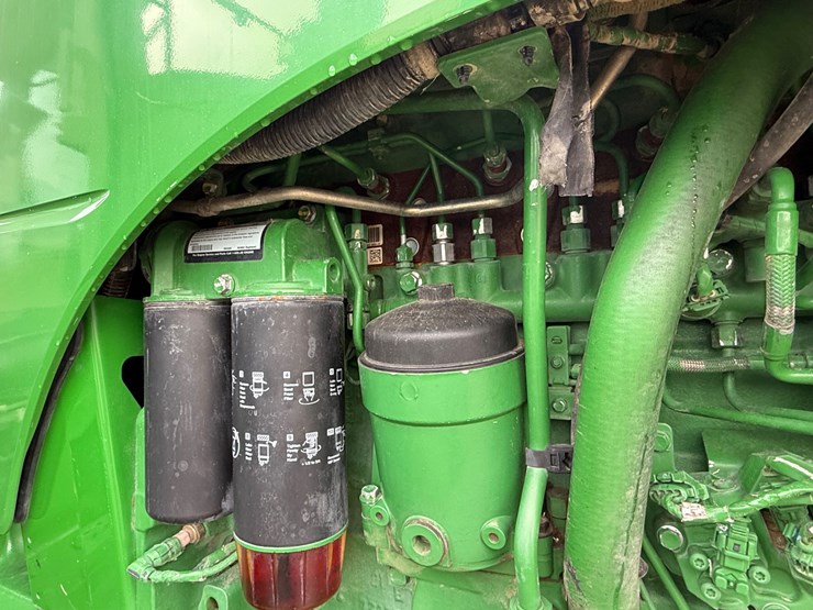 john-deere-8320rt-image-54