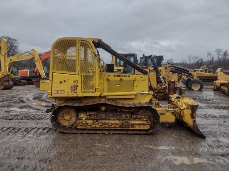 dressta-td8h-image-3