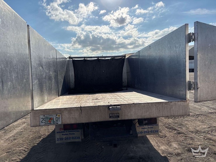 2007-mitsubishi-fuso-fe84d-image-26