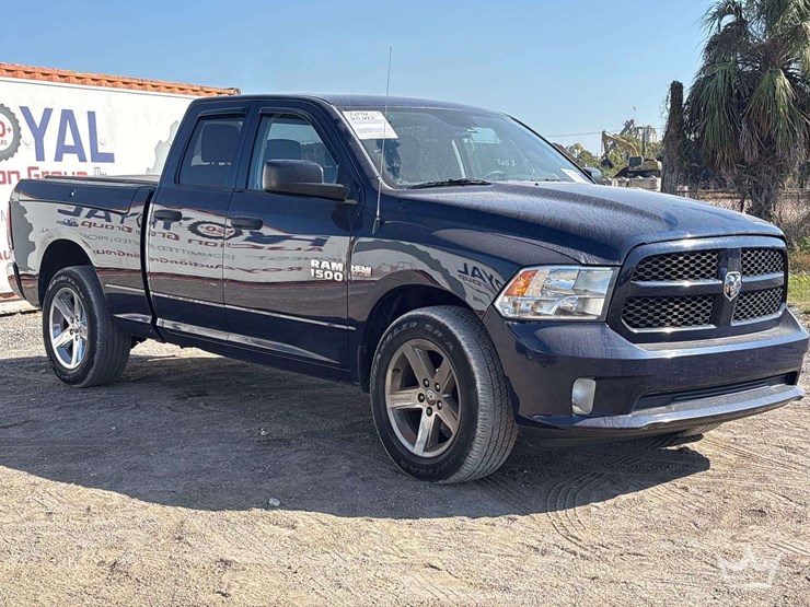 2014-dodge-1500-image-2