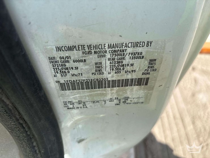 2001-ford-f550-image-9