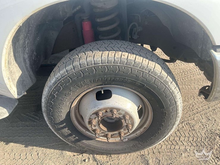 2016-ford-f350-image-29