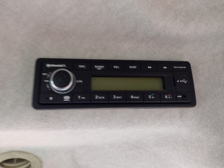 23-massey-ferguson-7s.155-image-11