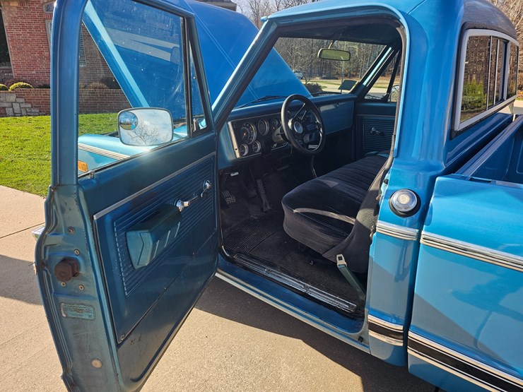 1970-chevrolet-c10-image-32