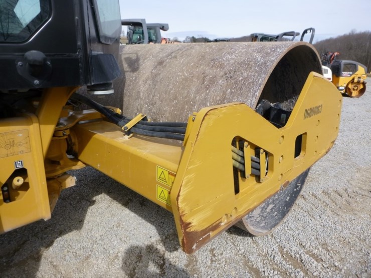 caterpillar-cs10gc-image-21