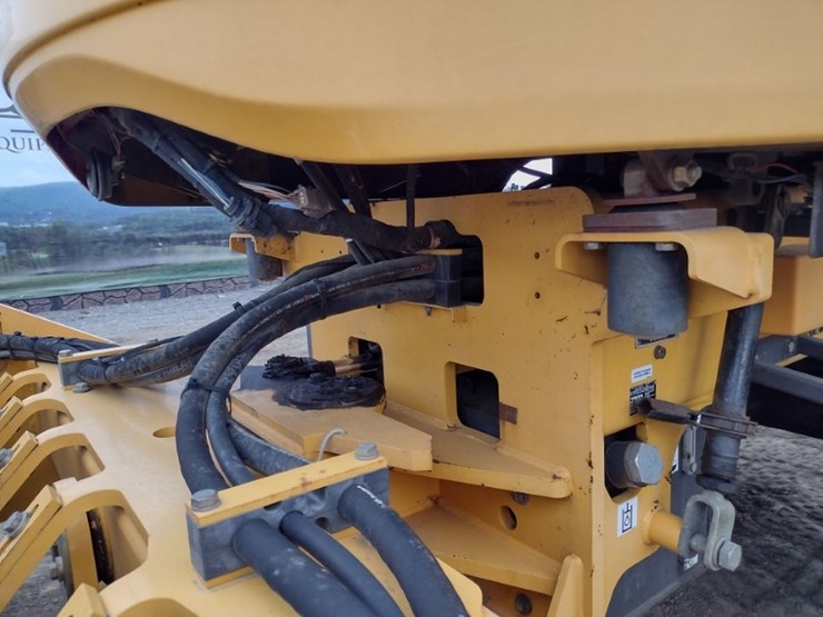 volvo-sd75b-image-15