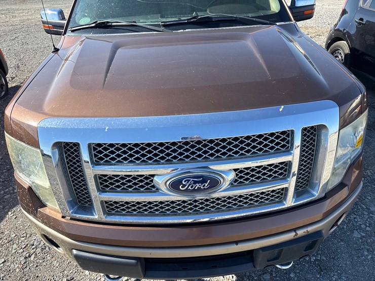 2011-ford-f150-lariat-image-11