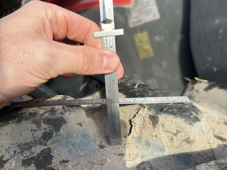 2022-case-ih-maxxum-150-image-19