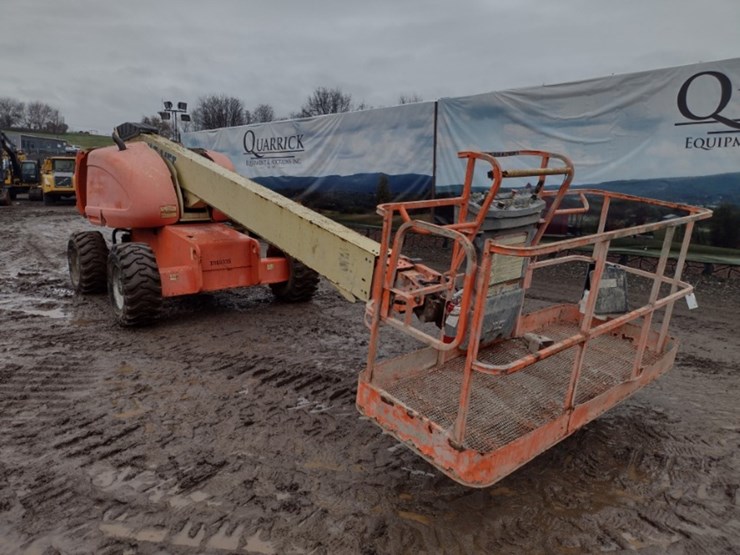 2008-jlg-600s-image-25