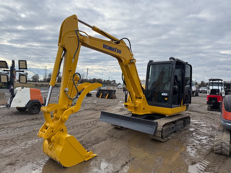 komatsu-pc56-7-image-2