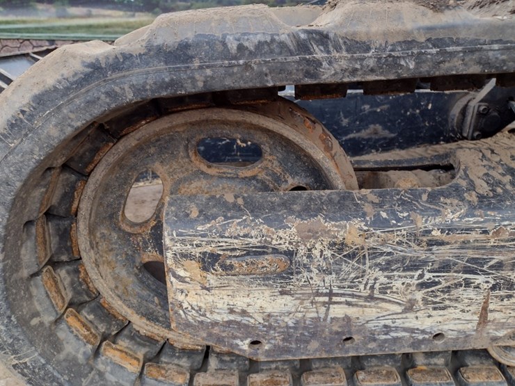 9-yanmar-vio45-image-32