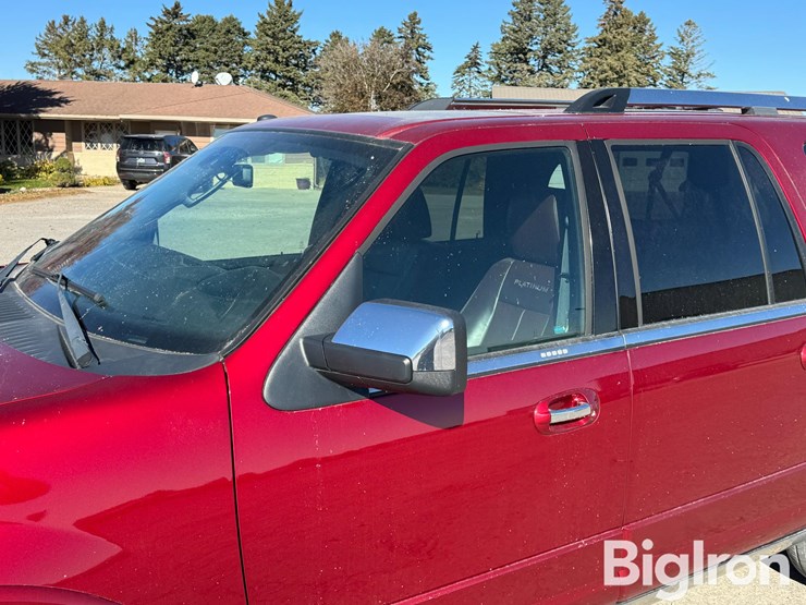 2015-ford-expedition-image-10