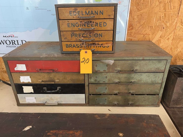 (2)-screw-cabinets-image-1