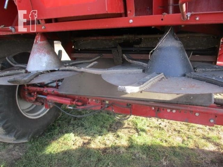 case-ih-1688-image-16