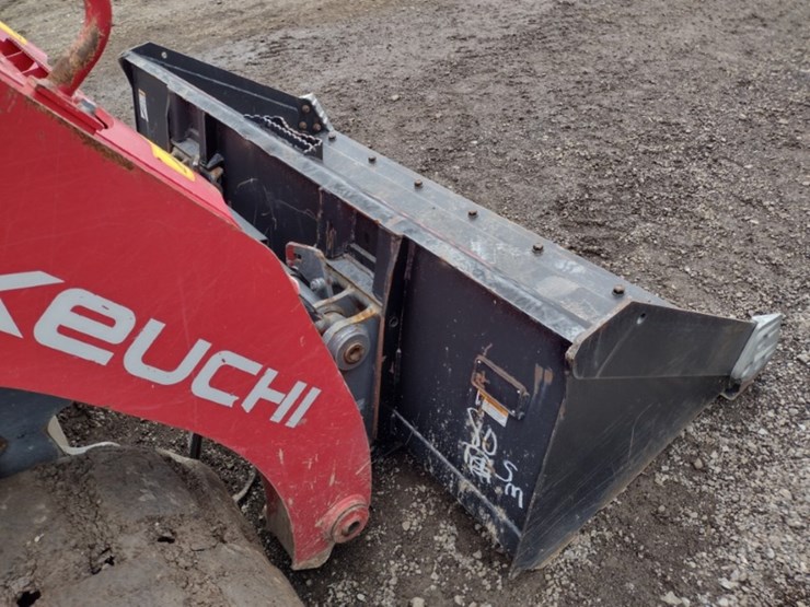 takeuchi-tl12r2-image-17