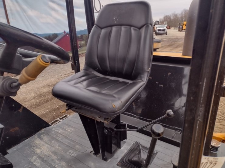 2005-jcb-930-image-11