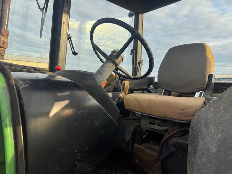 john-deere-4630-image-29